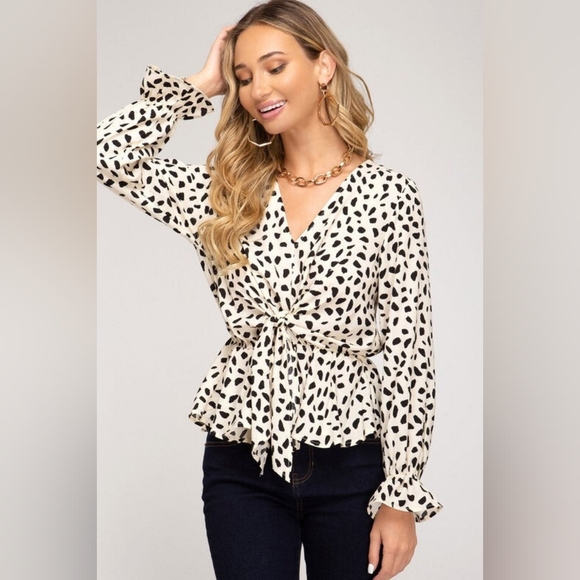 She + Sky Tops - She + Sky Cream and Black Patterned Long Sleeve Blouse, Womens Small